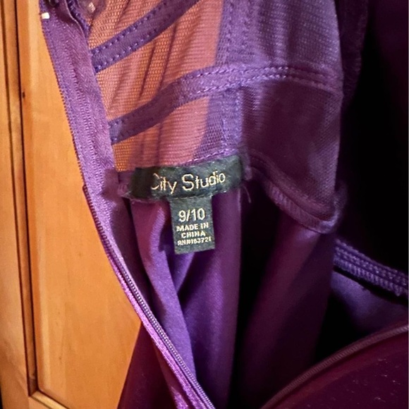 Reduced!!! Size 9/10 skater style purple Semi Dress - Picture 4 of 4